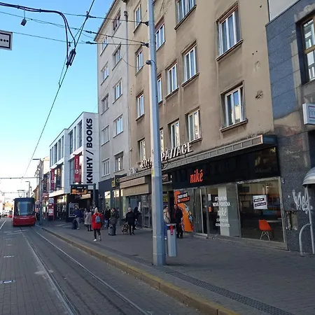 Apartman Amazing Flat In Old Town With Large Balcony Pozsony